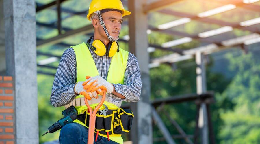 Professional gutter cleaning in Marquette, MI